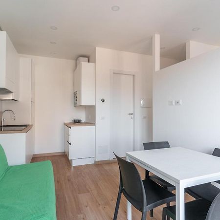 Cimiano Suite 21, New Apartment Milano Esterno foto